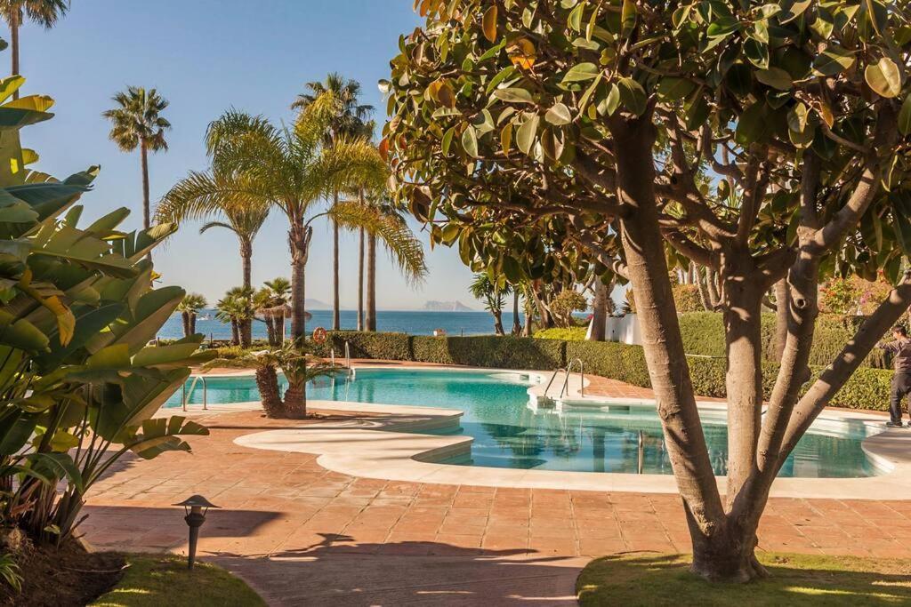 Alcazaba Beach Apartment 에스테포나 외부 사진