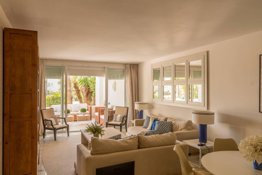 Alcazaba Beach Apartment 에스테포나 외부 사진